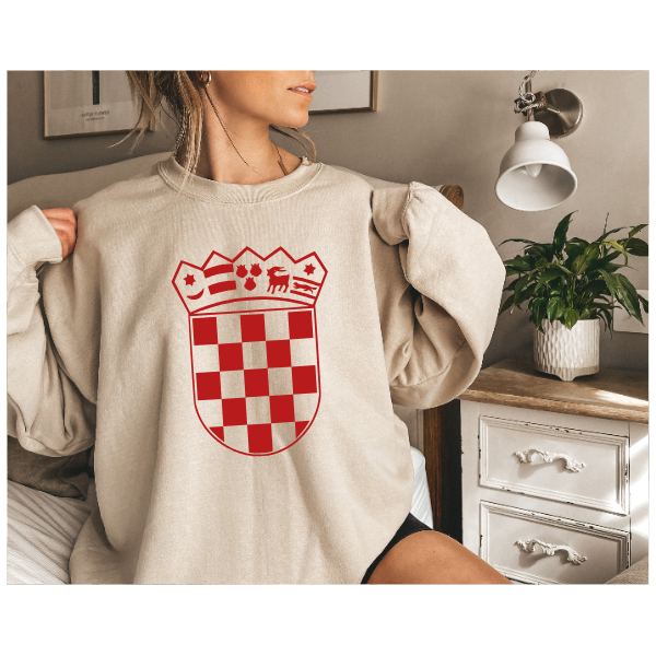 Croatian Crest Red - Long Sleeve Tshirt